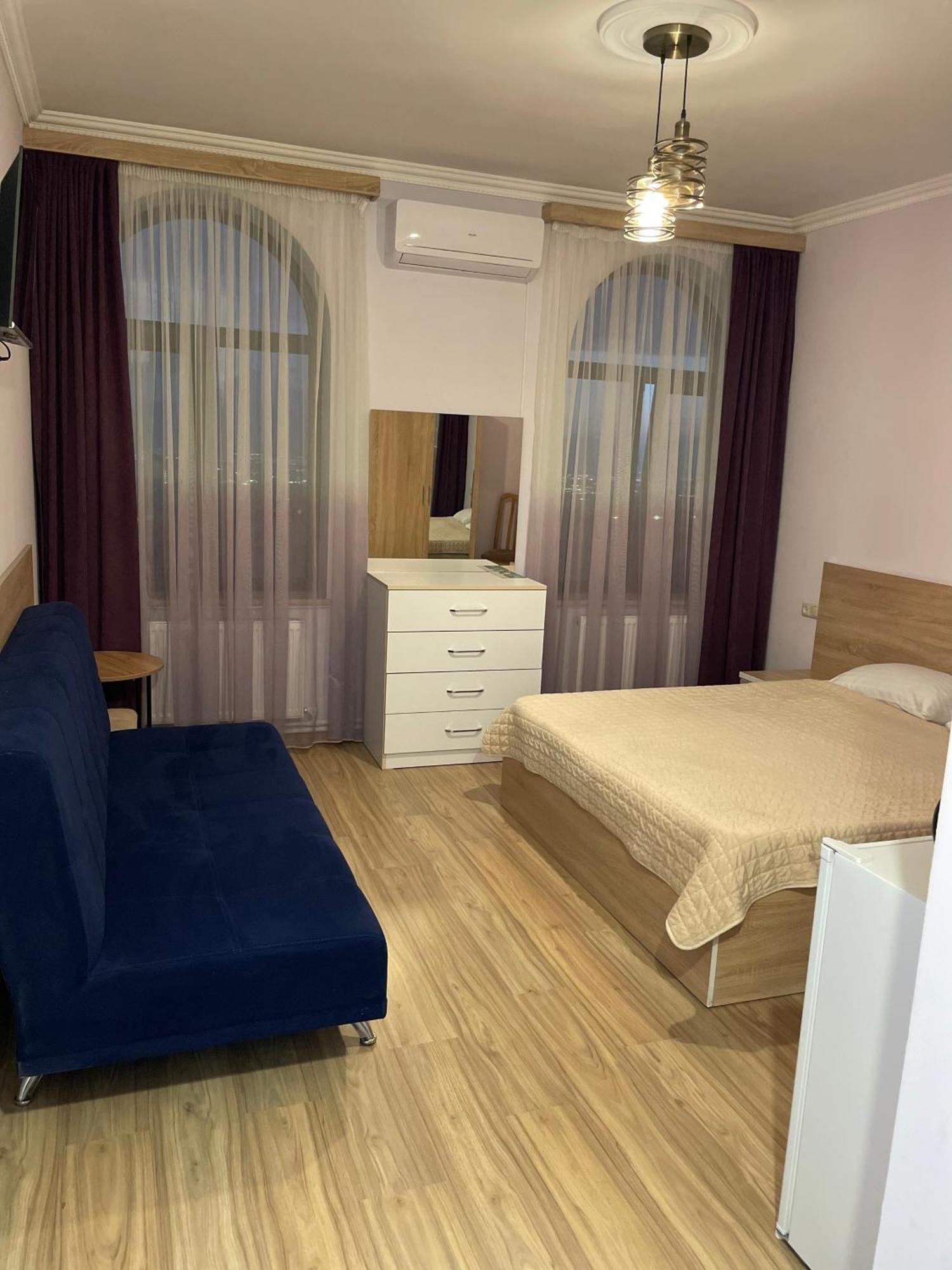 Decca Hotel Jerevan Eksteriør bilde