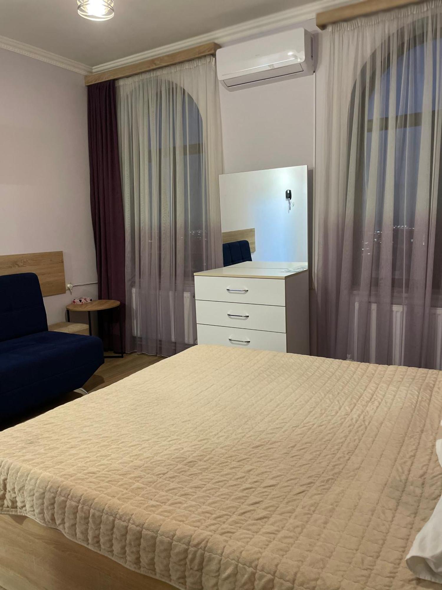 Decca Hotel Jerevan Eksteriør bilde